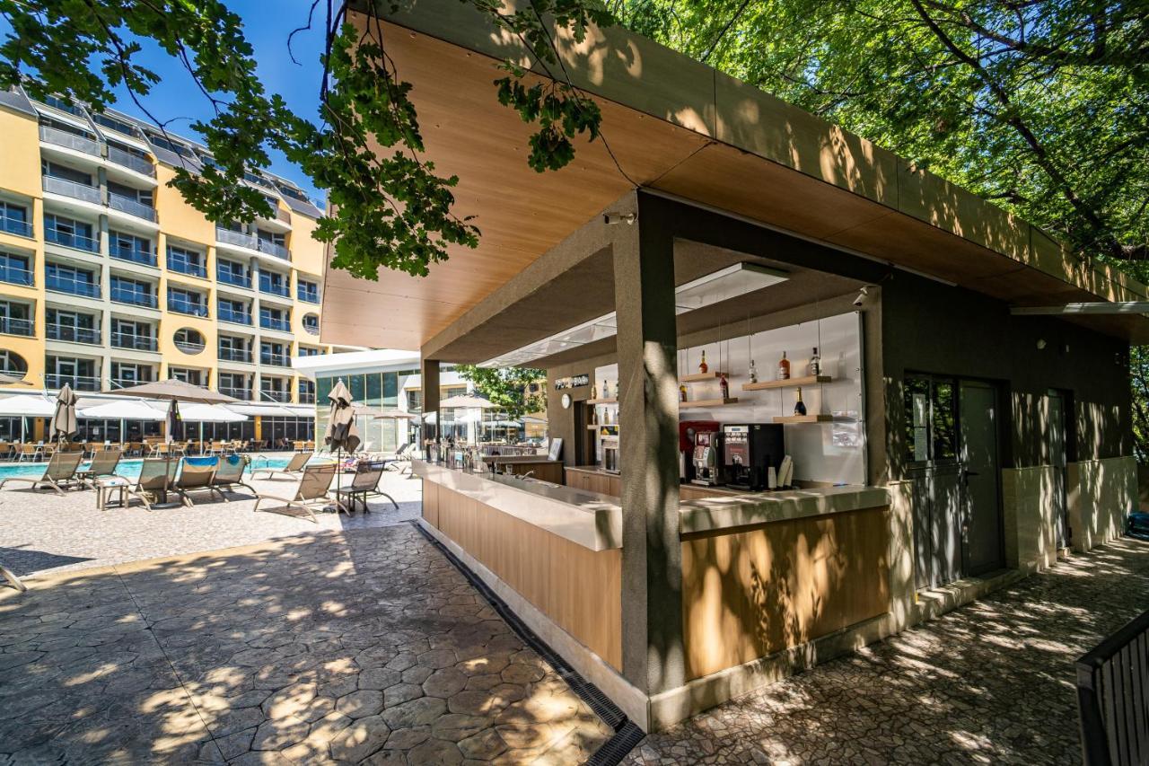 Hvd Viva Club Ultra All Inclusive - Private Beach & Free Parking Zlatni pjasătsi Eksteriør bilde