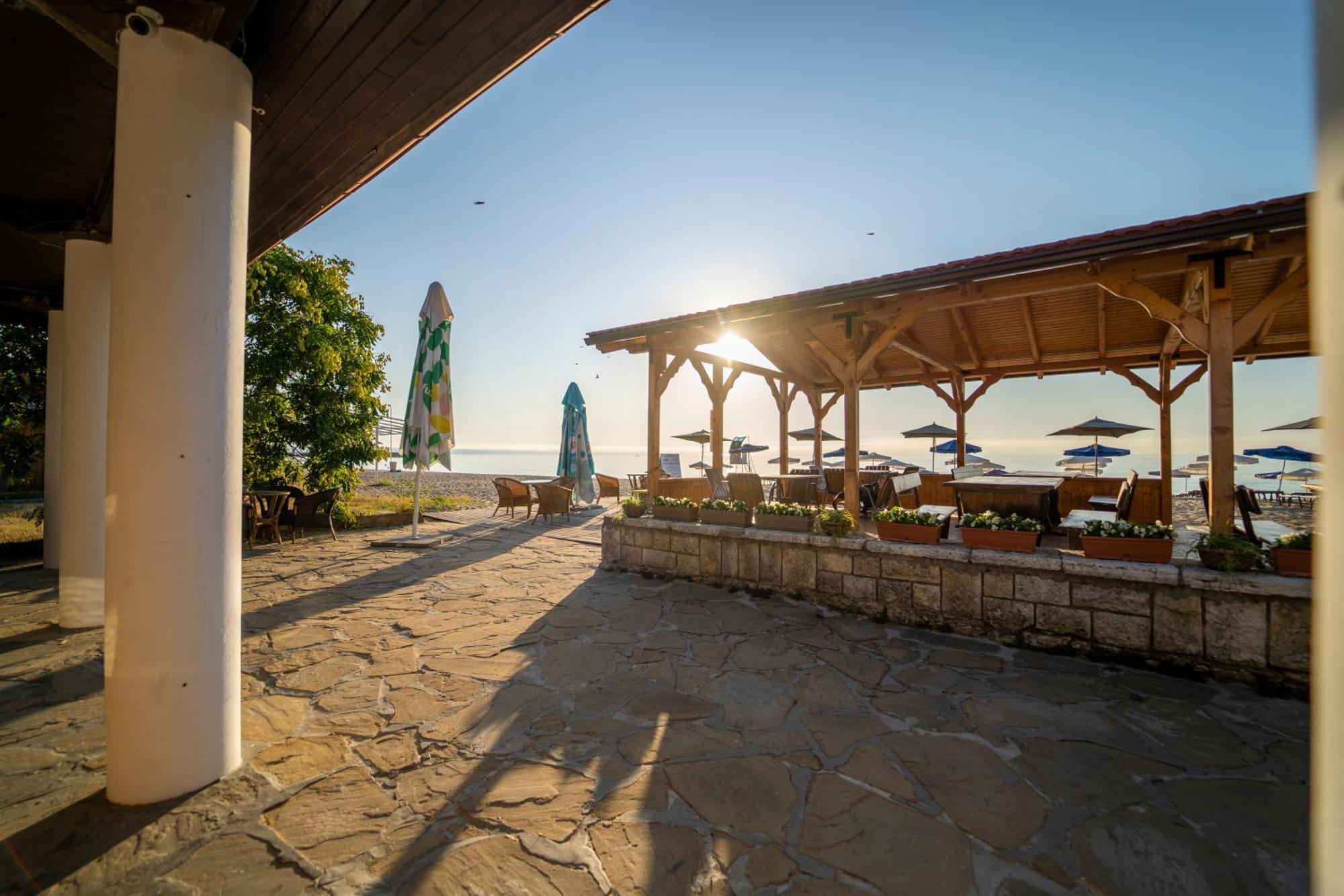 Hvd Viva Club Ultra All Inclusive - Private Beach & Free Parking Zlatni pjasătsi Eksteriør bilde